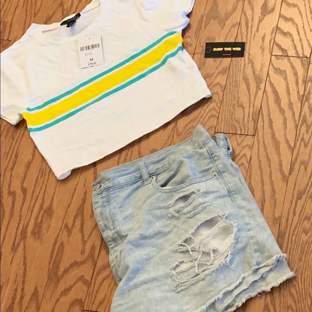 F21 crop with blue & yellow detailing size || m